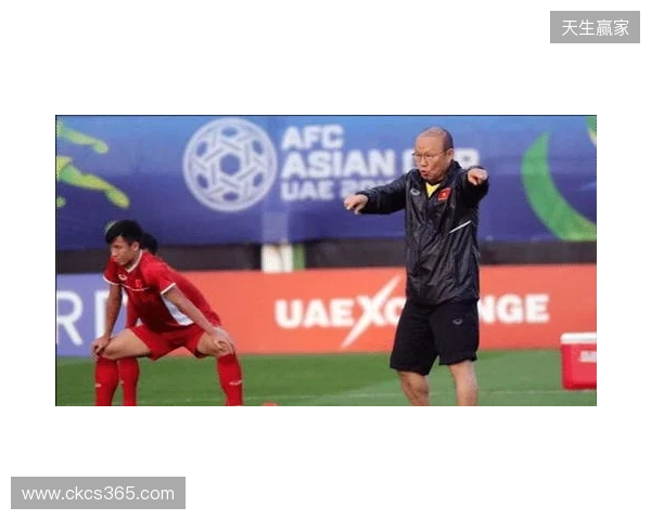 卫报:加拿大足协呼吁意大利球迷支持他们,可免费换球衣 卫报:加拿大足协呼吁意大利球迷支持他们,可免费换球衣